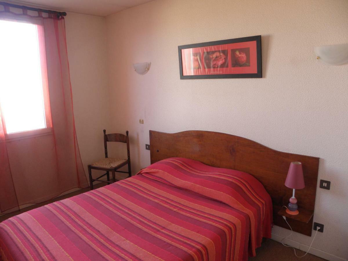 Le Barry Hotel Villefranche-d'Albigeois ภายนอก รูปภาพ